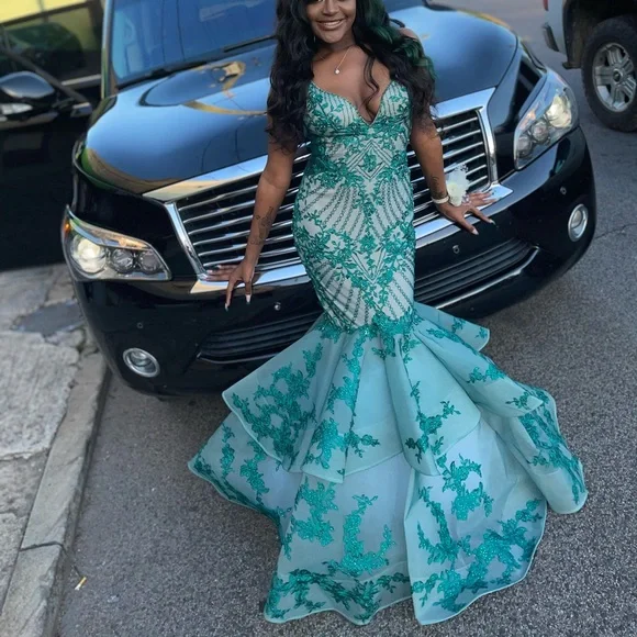 chinese dress ladies Zapaka Women Dark Green Prom Dress with Appliques Mermaid Lace-Up Back Party Dress, Dark Green / US2